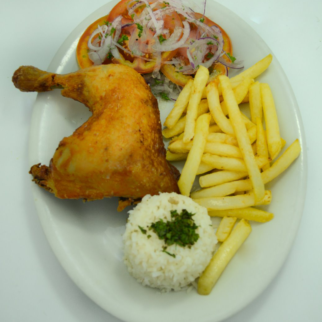 Bandeja con pollo frito